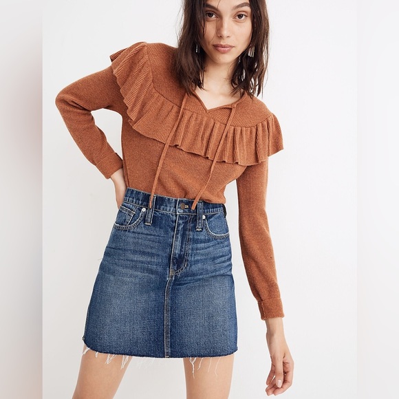 Madewell Dresses & Skirts - Madewell Reworked Rigid Straight denim skirt